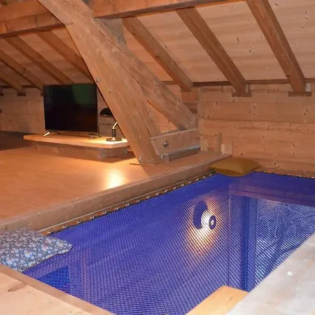 A La Cheneau