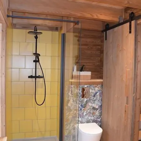 A La Cheneau בית נופש Rochesson