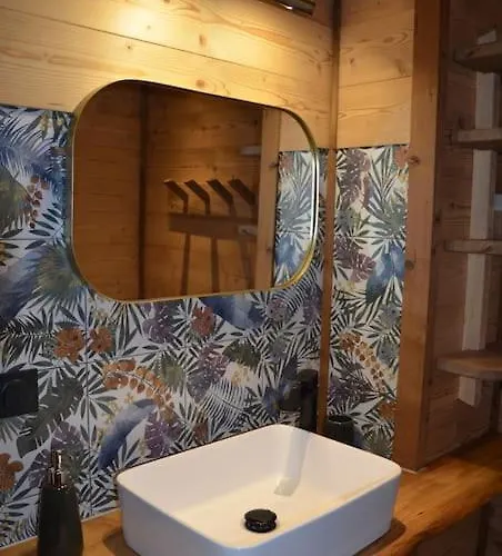 A La Cheneau * Rochesson